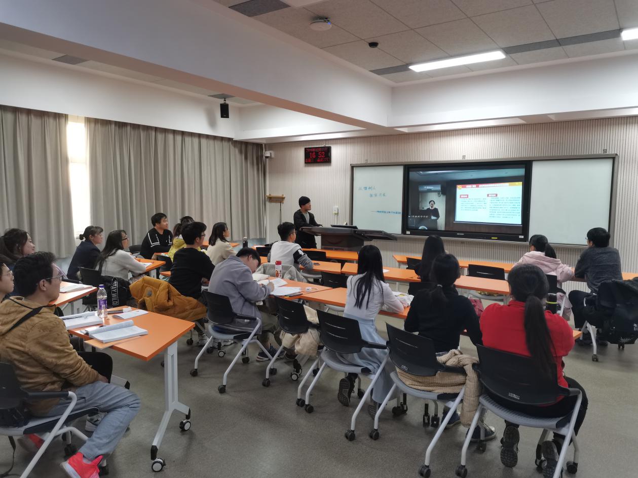 7efaba92da1941e69ca141331d38343b.jpg 7efaba92da1941e69ca141331d38343b.jpg