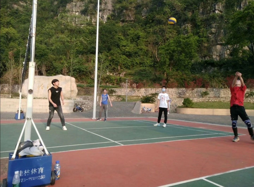 f2b6f60404d044a387fdbd500e6a03be.jpg f2b6f60404d044a387fdbd500e6a03be.jpg