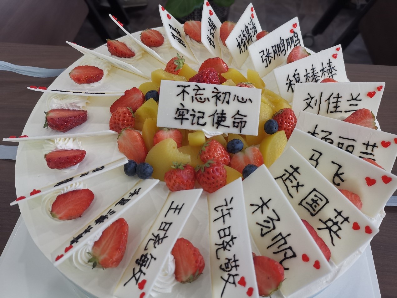 ad208bc79e954bcea01d0232ff20afbe.jpg ad208bc79e954bcea01d0232ff20afbe.jpg